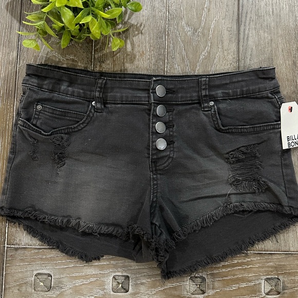Billabong Jean Shorts - Picture 2 of 10